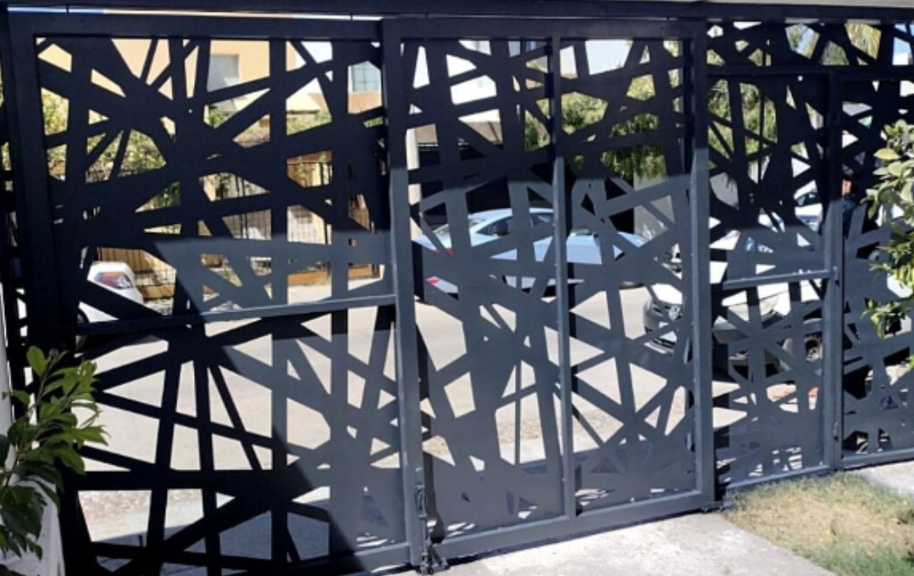 Puerta y portón metálico personalizado